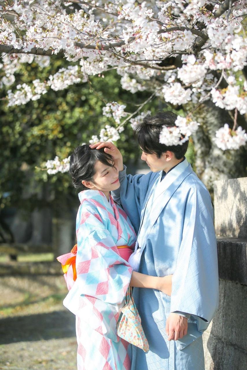 couple in japan